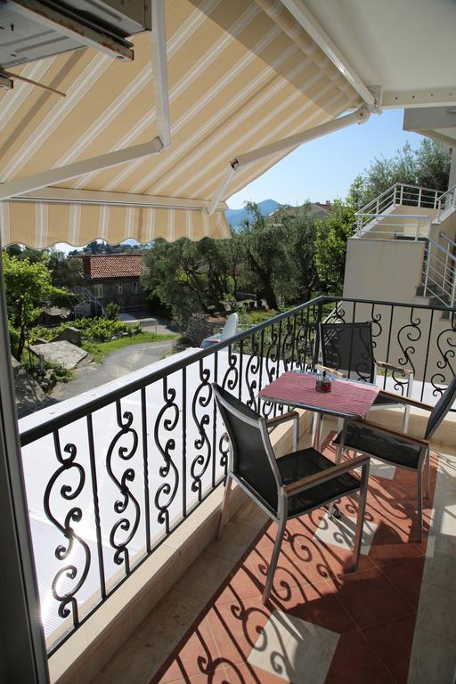 Apartment Mia Sveti Stefan Exterior foto